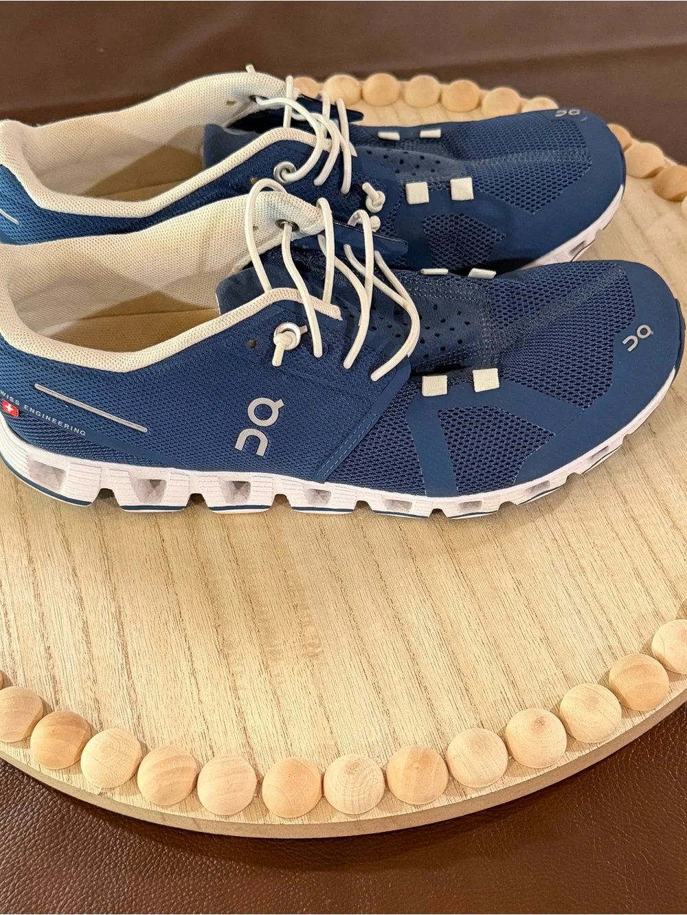 On Cloud 5 Denim White Running Shoes Women’s 7.5 EU 38.5 Swiss Engineering